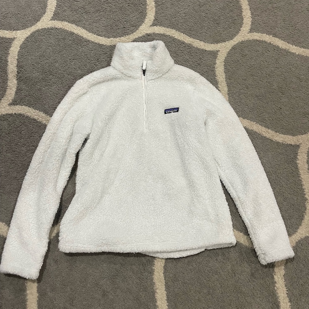 Patagonia quarter zip fuzzy pullover